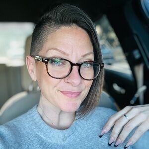 Meet your Posher, Jamie